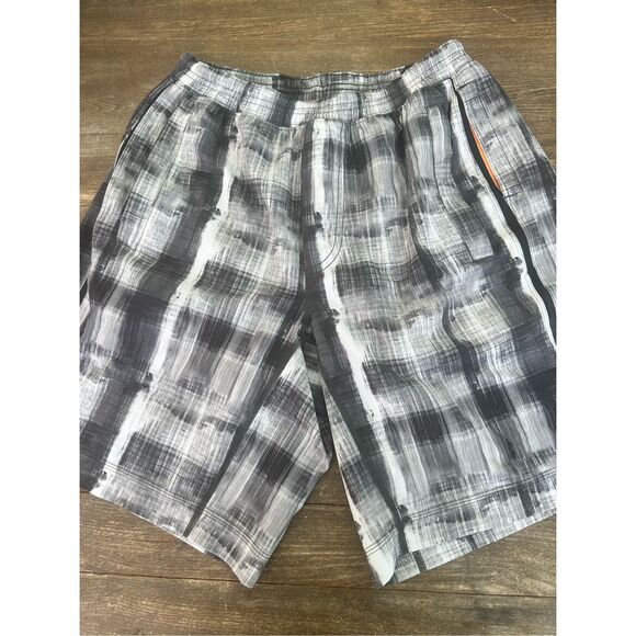Lululemon Shorts Mens Medium Black Gray Pace Breaker Lined 9", Size M - Picture 1 of 8